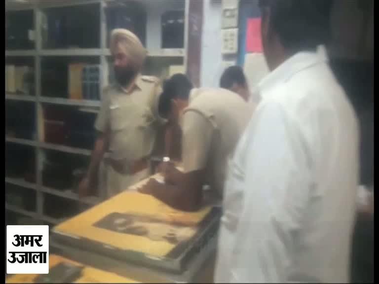 मनीमजरा वाइन शॉप लूट