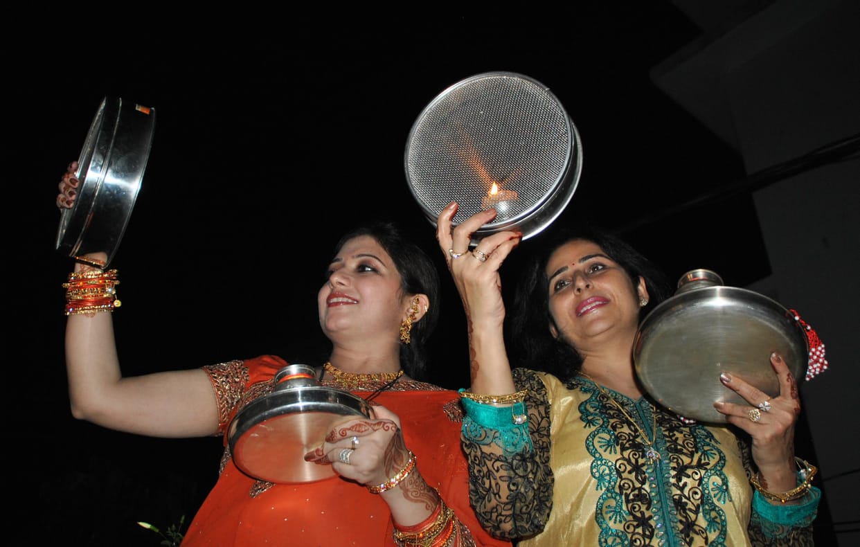 Chanda give blessing