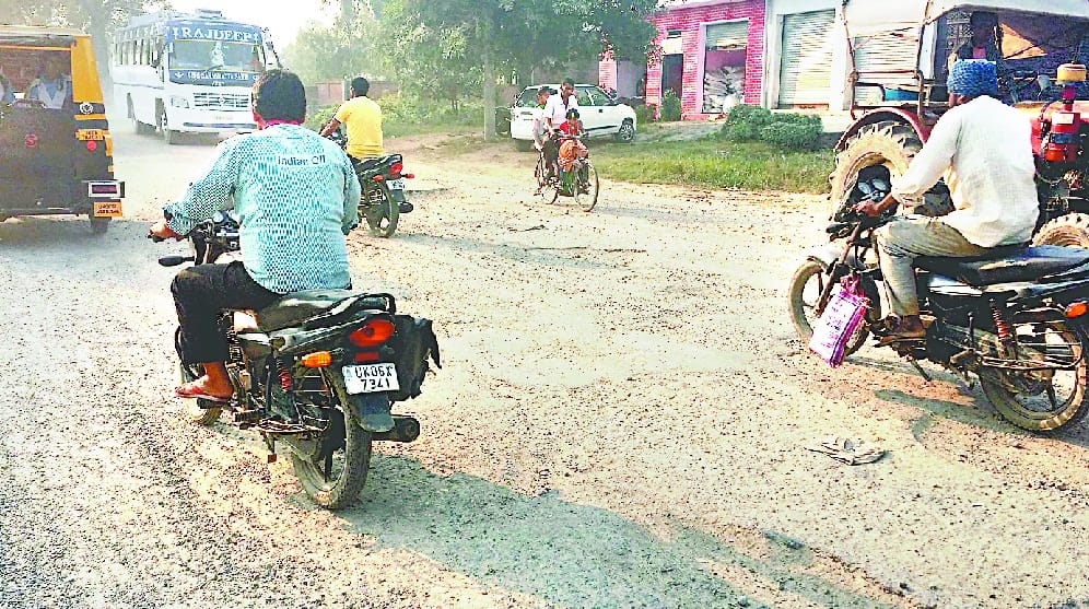  Diwali Mela near national highway into a pit 