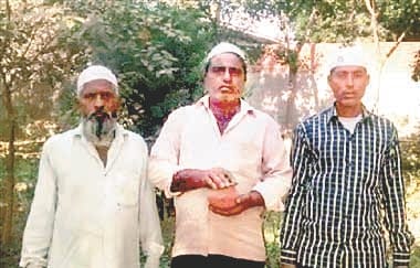 funeral of the Muslim community by Hindu women