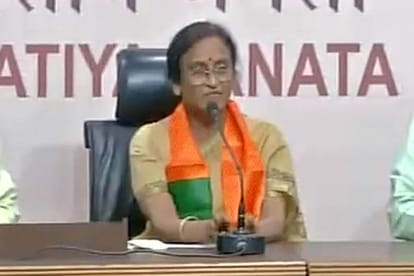Jolt for Cong, Rita Bahuguna to join BJP
