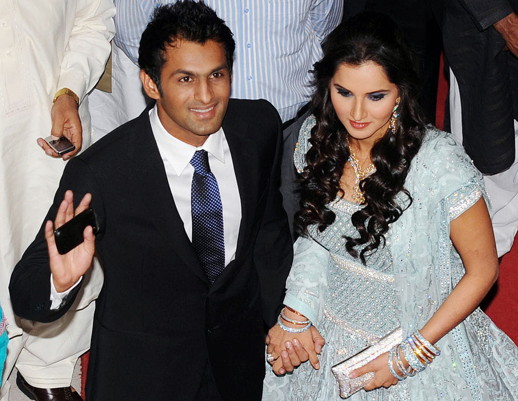 Birthday Special of Sania Mirza and relation with cricketers