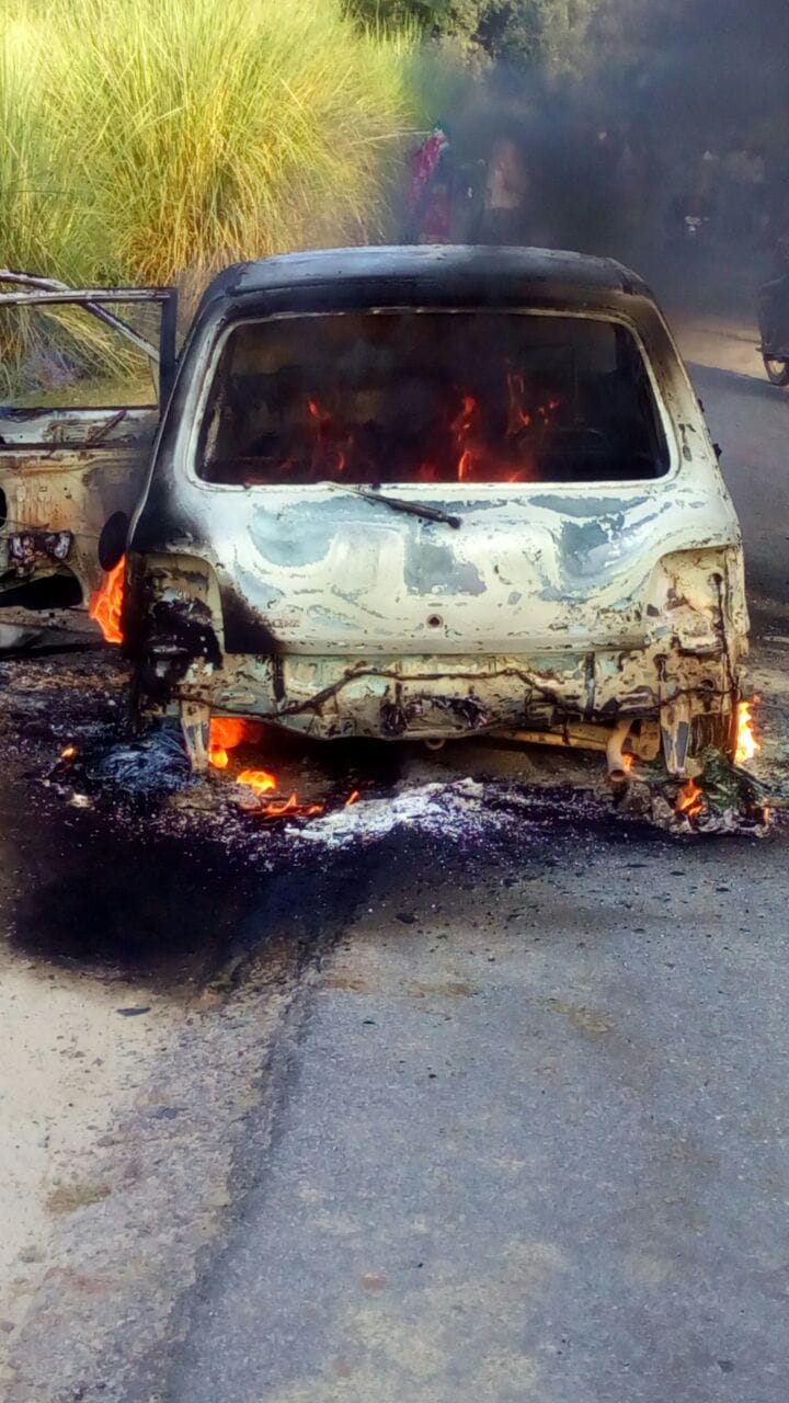 car caught fire near sai river lucknow