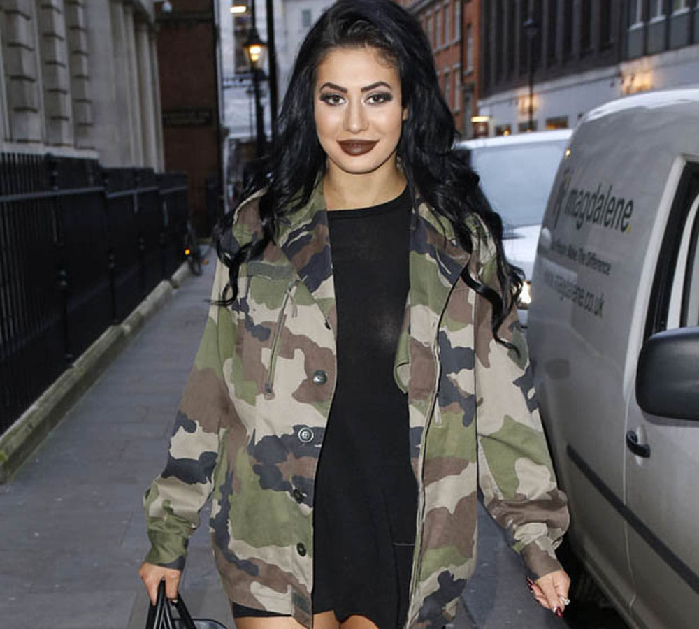 malfunction situation with chloe ferry 