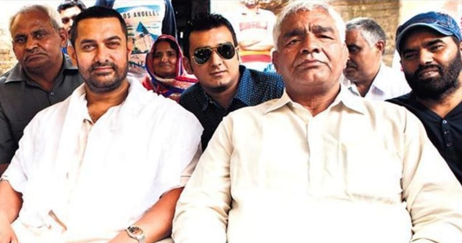 aamir khan movie dangal trailer released, real aamir khan mahavir singh real daughter phogat sisters