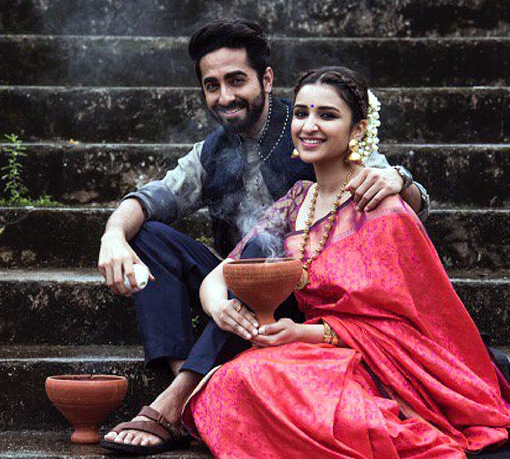 meri pyari bindu's new song khol de baahen released 