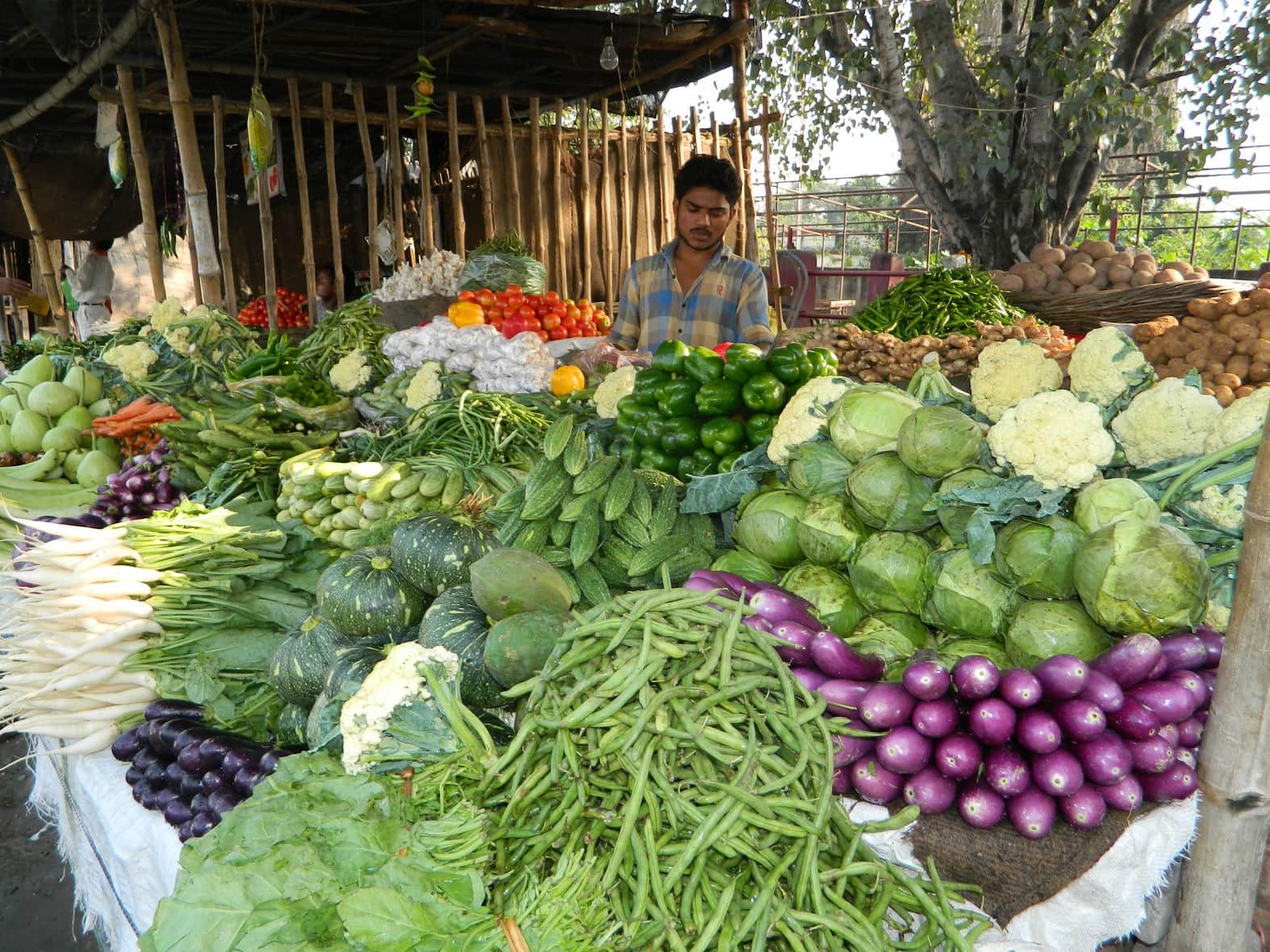 vegetables price increase on diwali in dehradun