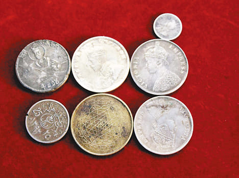 market is flooded with duplicate silver coin