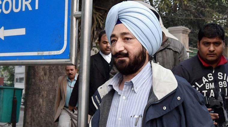 gurdaspur police filed case against sp salwinder singh in lady police sexual harassment case