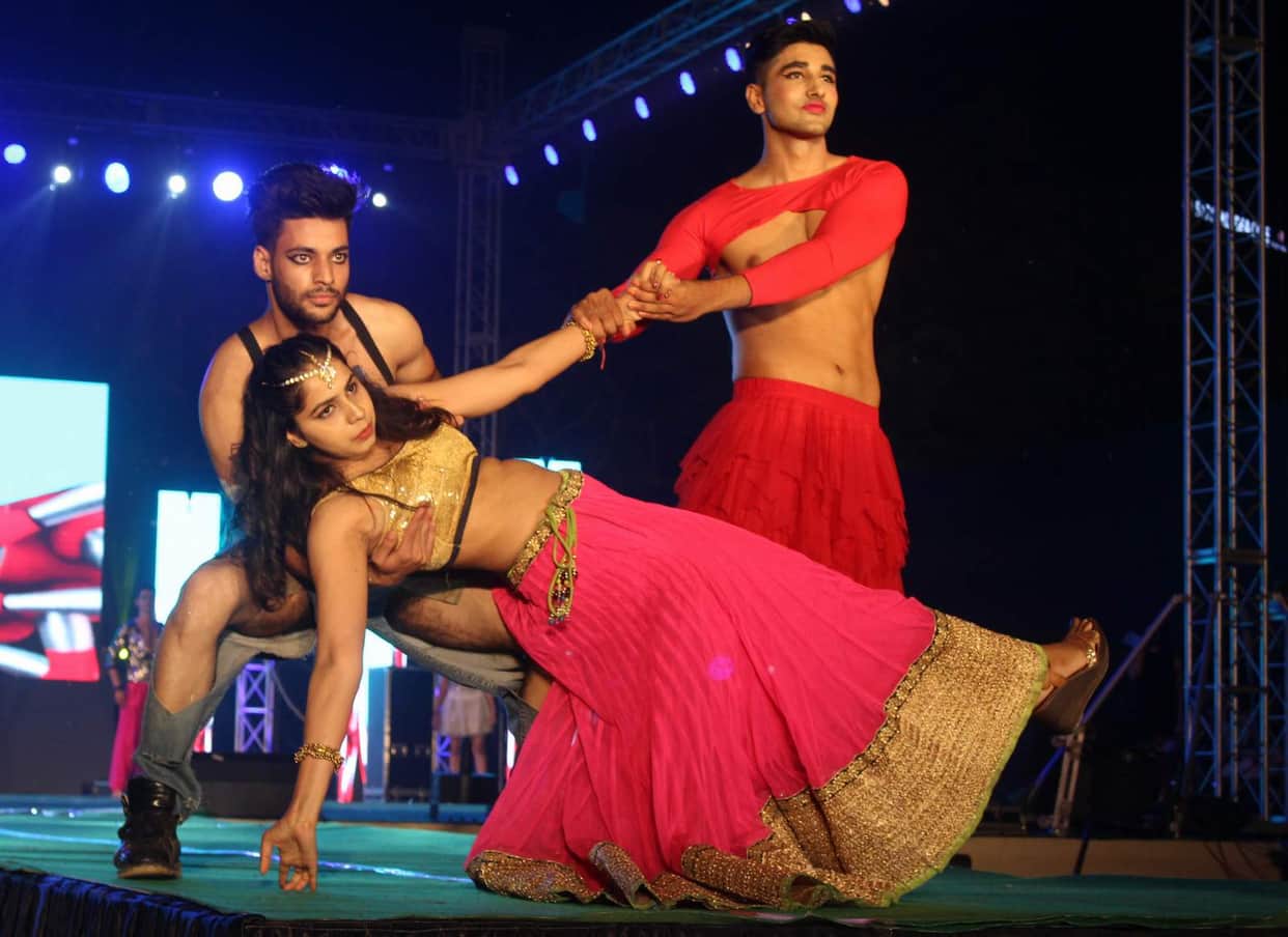 thomso youth festival in IIT roorkee.