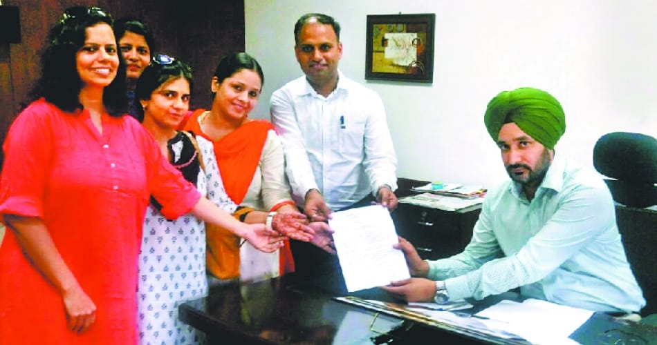 chandigarh parents association written complaint to ut administration about schools