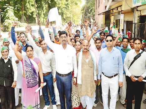 in kisan panchayat state and central govt. attacked