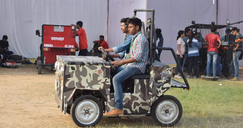 engineers unique car models diplayed in punjab university institute of engineering fest