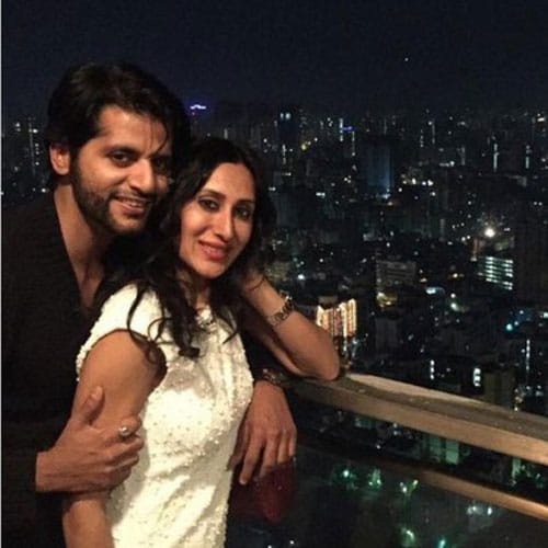 karanvir bohra blessed with twin daughters
