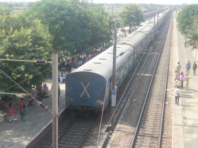 Somebody hijacked passengers began to jump the train was a commotion