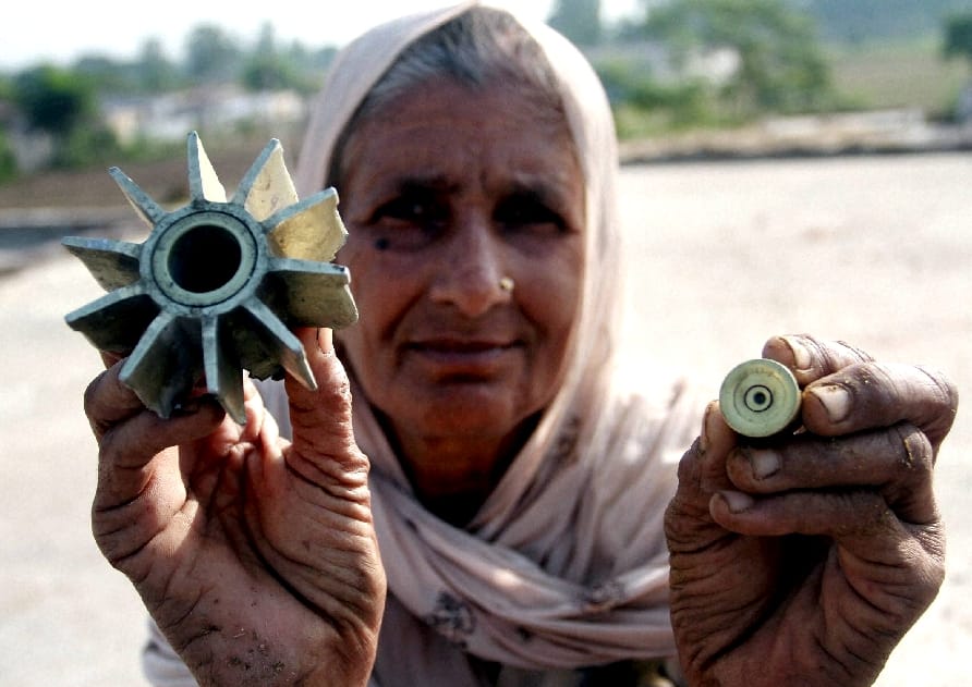 300 villages in threats of firing from pakistan 
