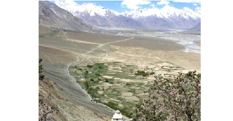 Lama Chutlin Chonjor Made 26 KM Road On Hard Mountain at Lahaul Spiti.