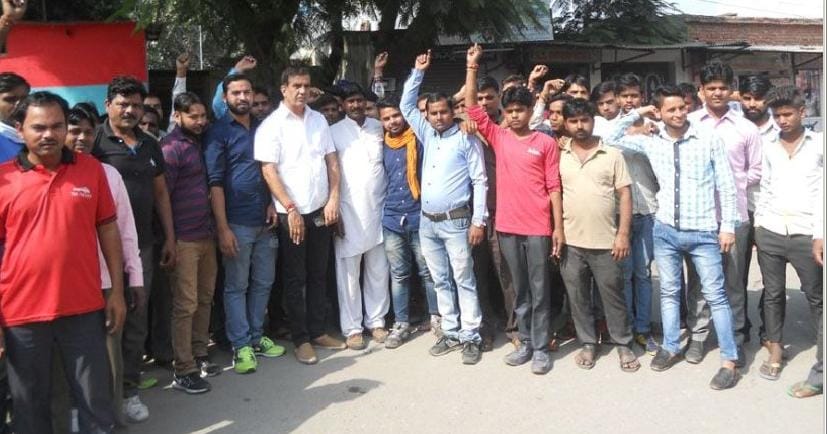  workers raging on indecency