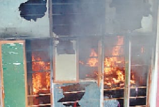 Fuego de la casa del caos