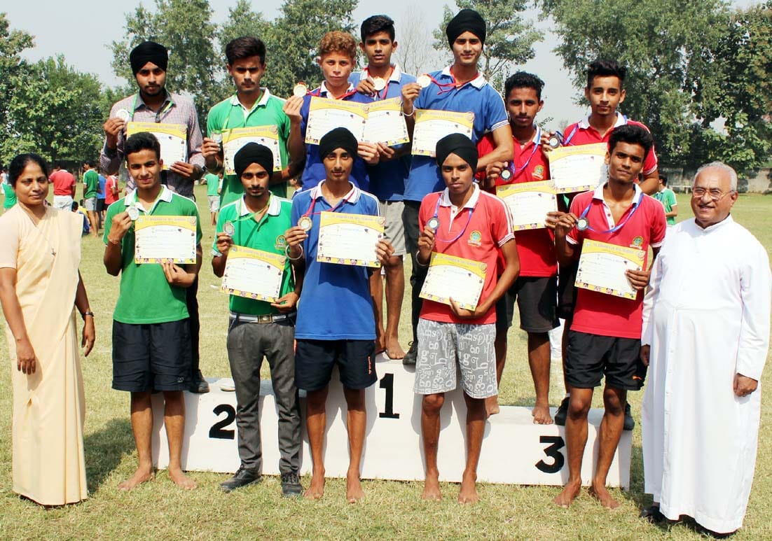 Overall Championships capture greenhouse 