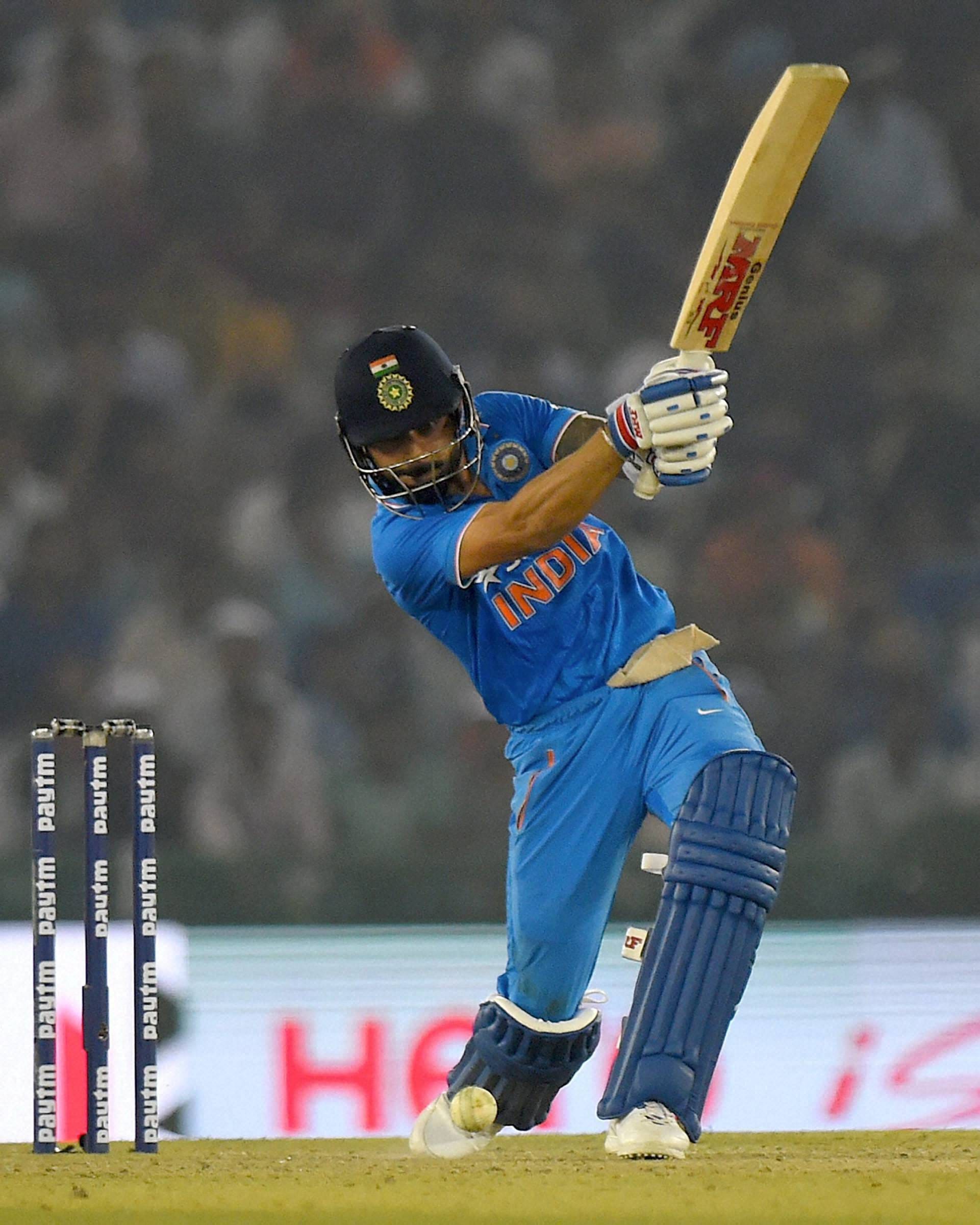 Virat become king of chase in  Mohali 