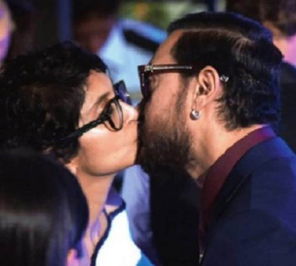 amir khan kiss to his wife kiran rao at public place
