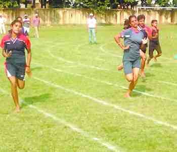 Dilip and priti first in race 