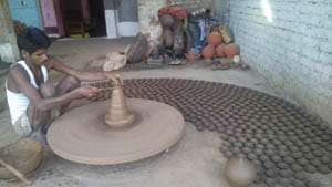  Diwali: The potter's wheel caught the pace