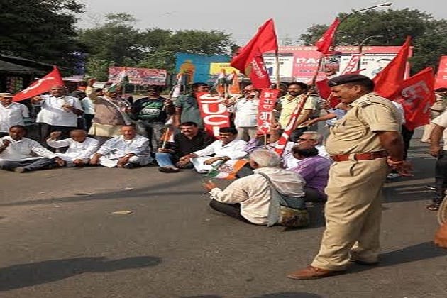 Opposition called shutdown in Jharkhand