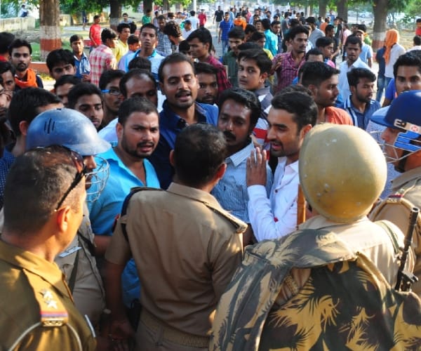 Clashes in lucknow university.