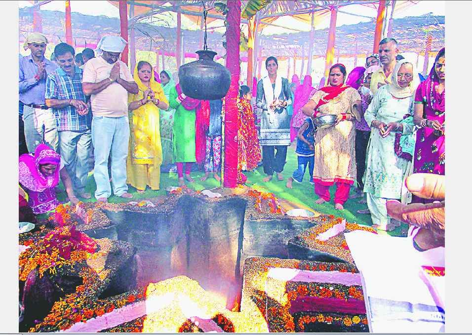 Maha Vishnu Yagna Puarnahuti with ultra-rich