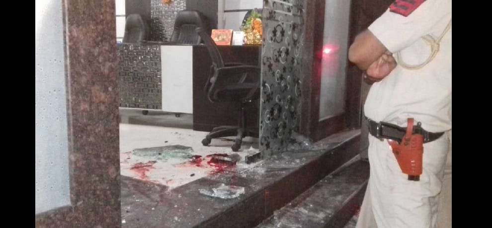 10 round firing at financer office, assistant died