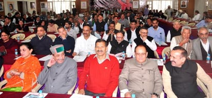 Stand-off between CM Virbhadra singh and HPCC chief Sukhvinder Singh Sukhu continuing