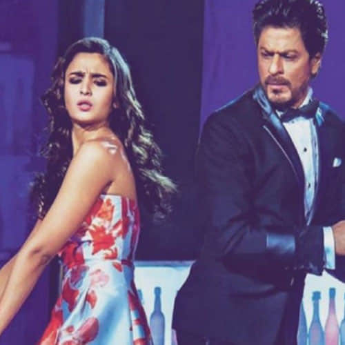 poster released of dear zindagi film of shahrukh and alia