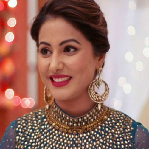 hina khan suffers from dengue
