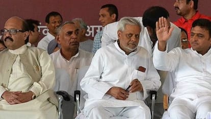 Akhilesh yadav will get advantages of PariWar fight