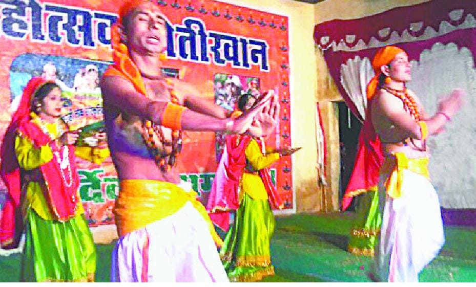 The Kanhaiya met someone in Madhuban Gopi ...