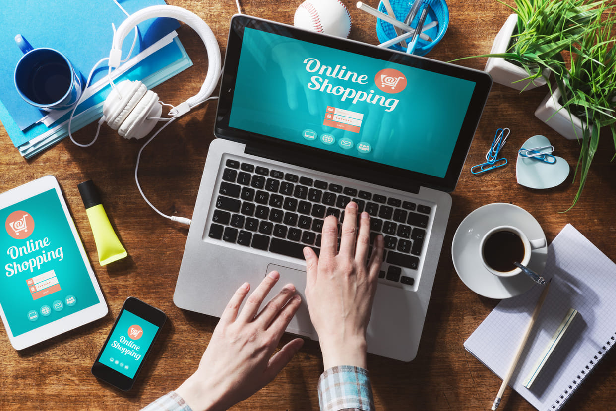 sale in online e commerce company