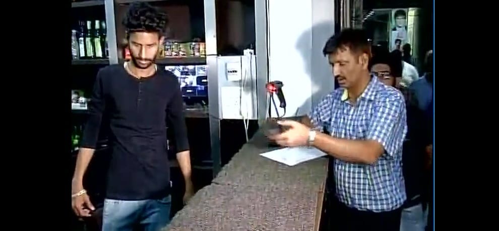 Deputy Chief minister manish sisodia raided on liquor shops mayur vihar