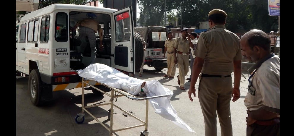 mg road metro station murder: lady kept on calling for help but masses became mute audience