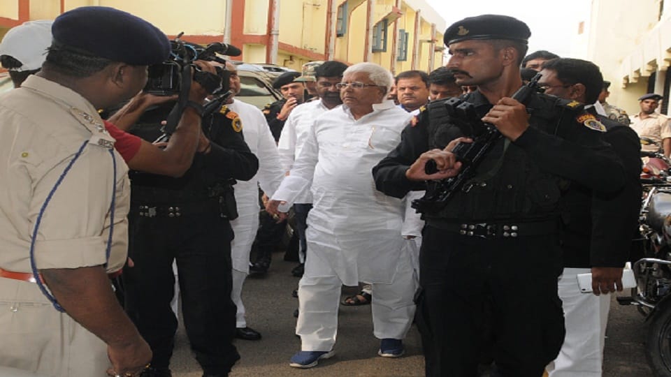   nitish kumar opened talk channel with bjp leaders