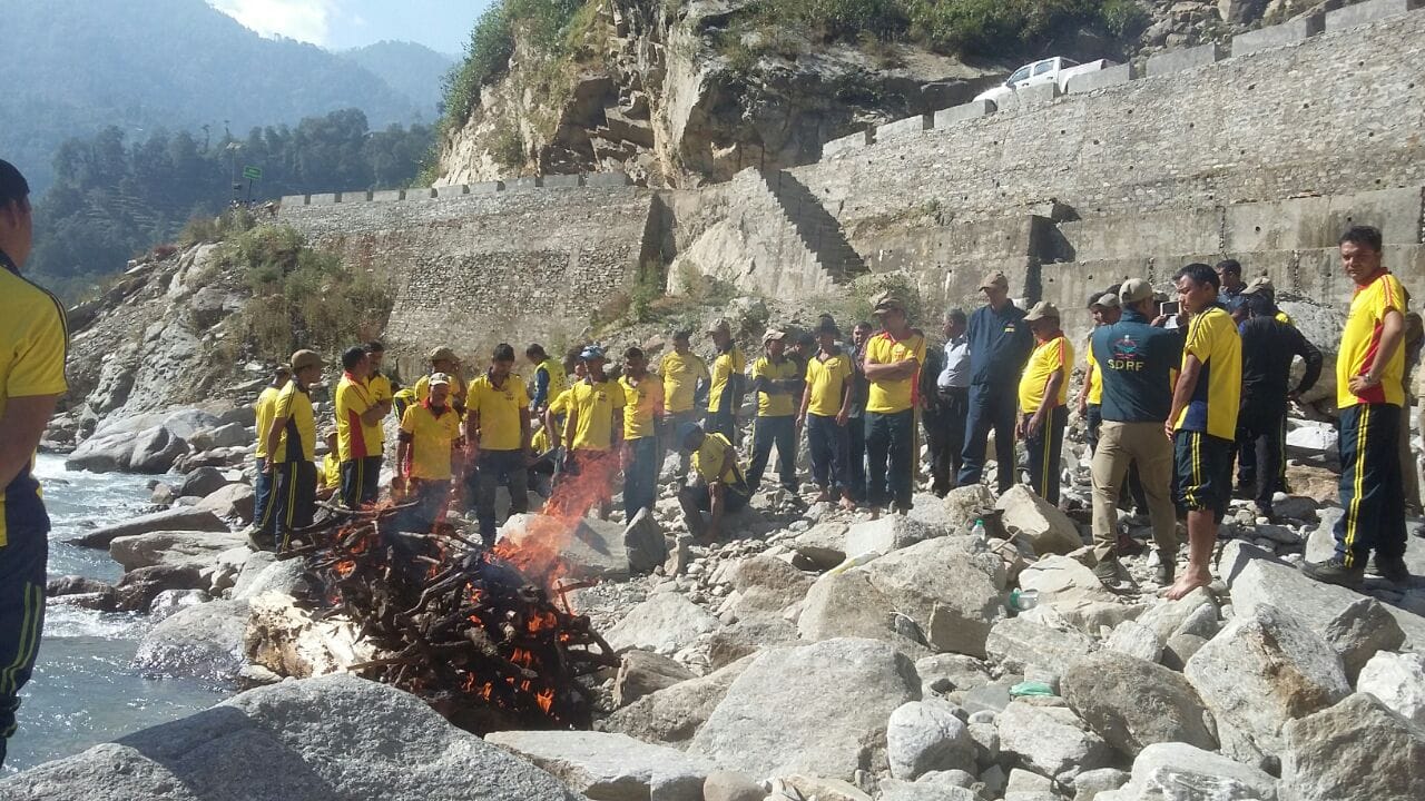 19 skeletons cremated in sonprayag.