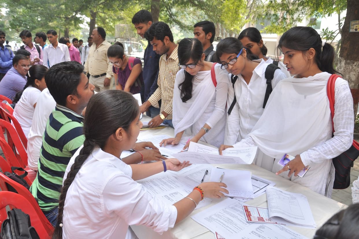 voters in order to  be umde 