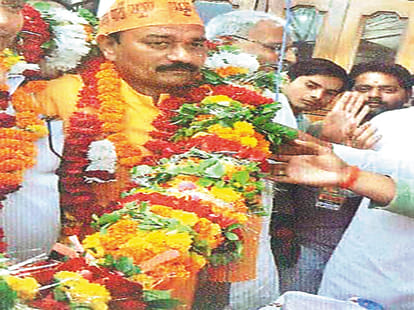 leave bsp and sp joined bjp