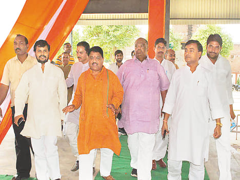 bjp leader want change in mulayam territory