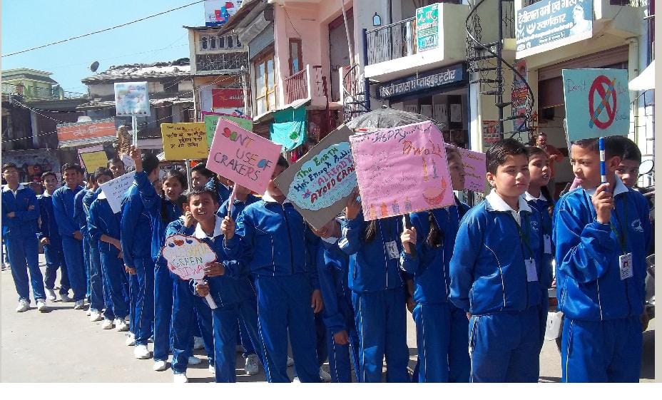 Earthen lamps burn, sugar content will boycott