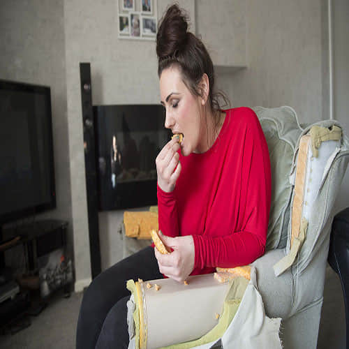 Vicky Cullen Can't Stop Eating Her Armchair