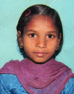 girl died in soil dhang collapse 