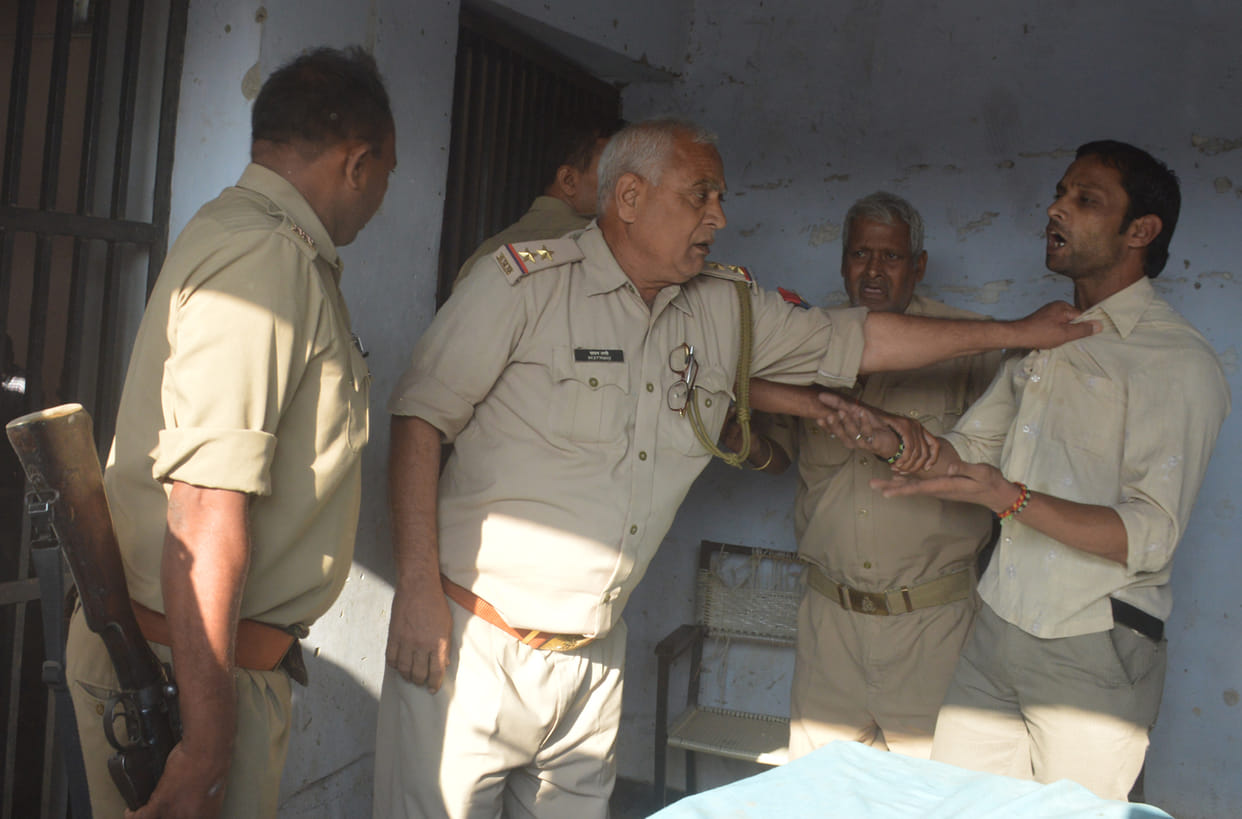 Giving up alcohol was taken captive in lockup