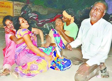 High tension line to create strings of time, the death of two workers